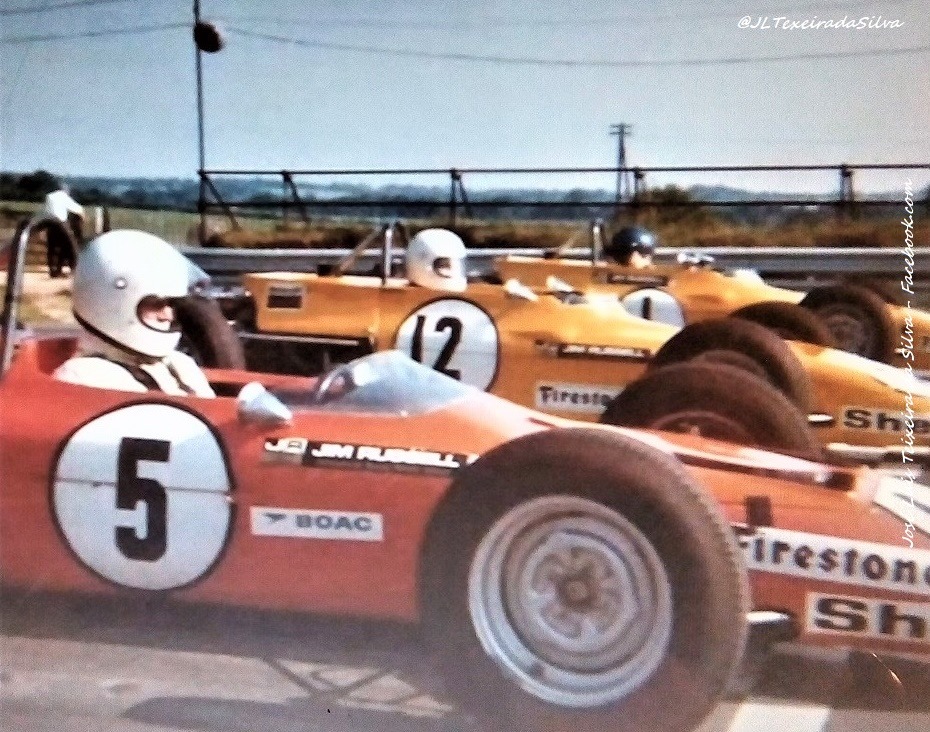 Jim Russel Drivers School -Senetterton